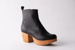 Online Fortress Charli Clog Boot in Black Shoes