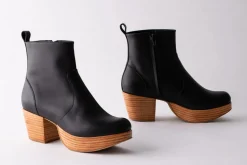 Online Fortress Charli Clog Boot in Black Shoes