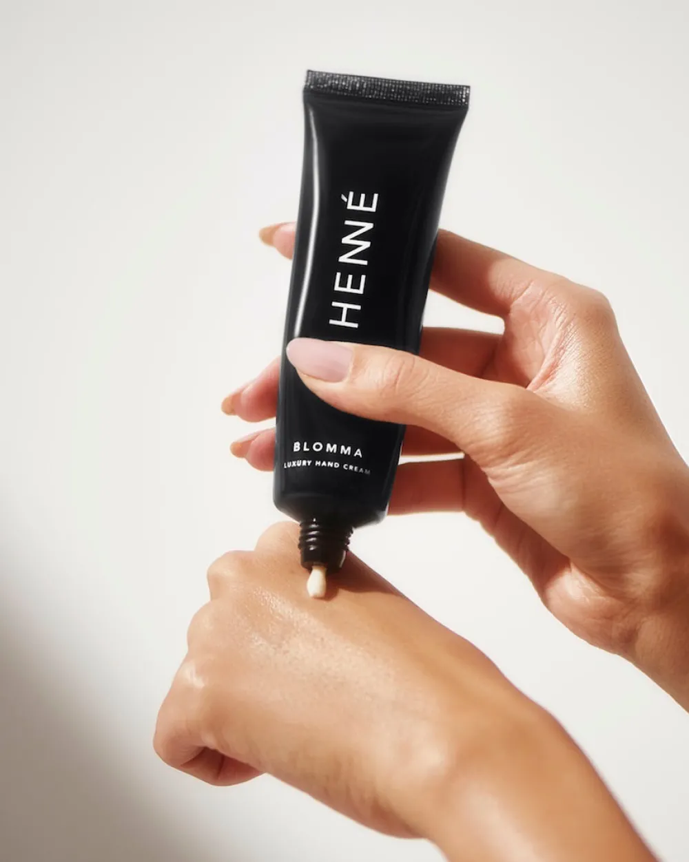 Discount Henne Organics Blomma Luxury Hand Cream Handmade Beauty | Wellness