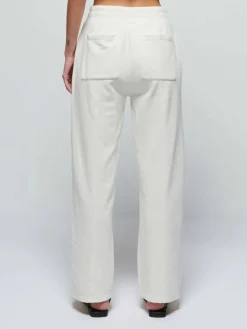 Clearance Nation LTD Lincoln Front Slit Knit Pant in Porcelain Bottoms