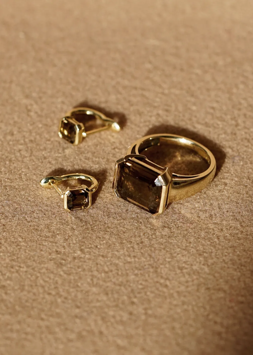 Best Otiumberg Smokey Quartz Domino Ring in 9kt Solid Gold Handmade Jewelry