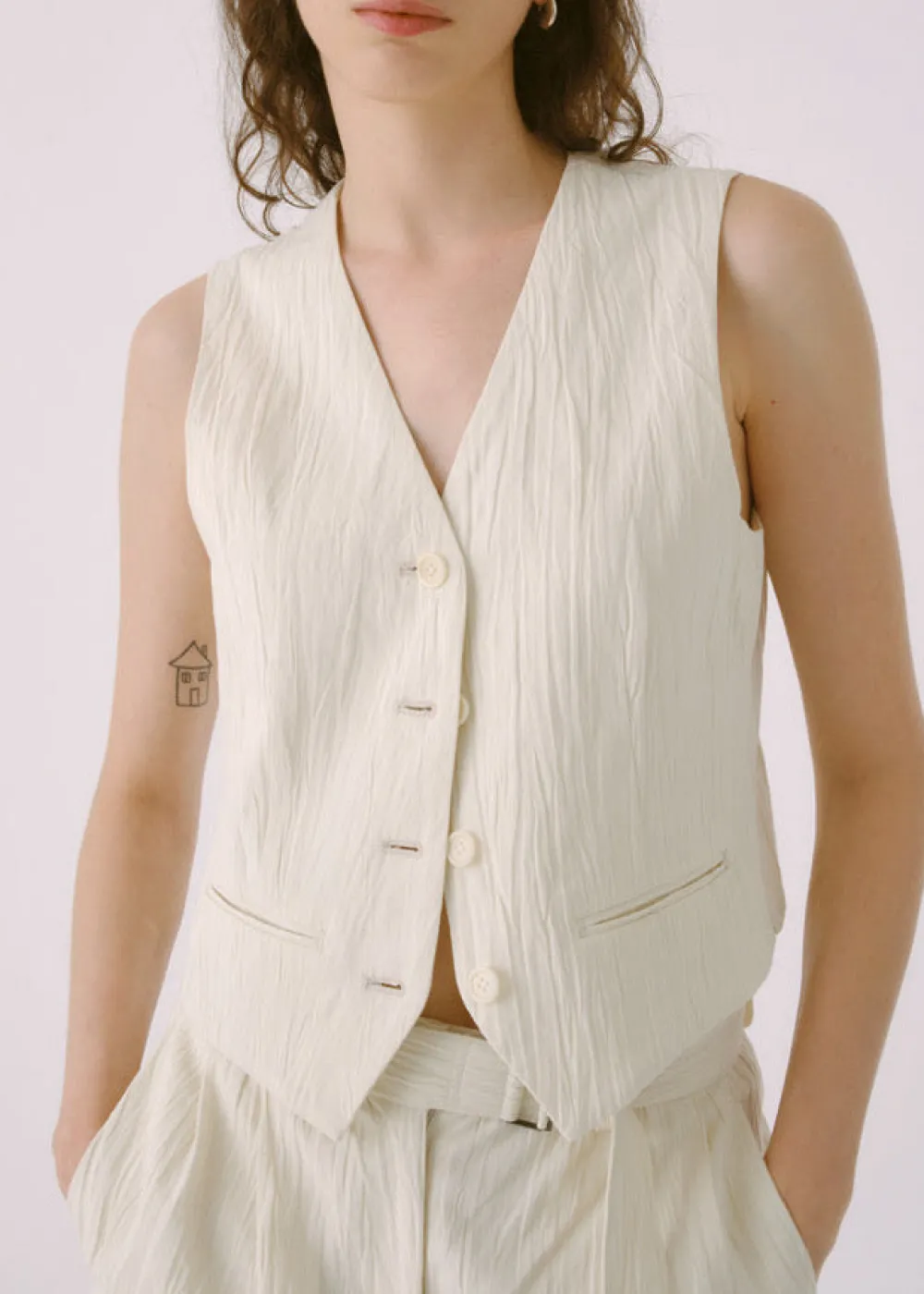 Clearance Sayaka Davis Four Button Vest Ivory Tops