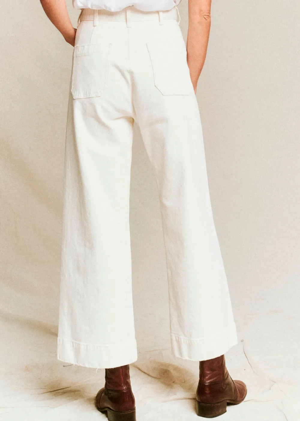 Outlet The Great Seafair Wide Leg Jeans Denim in Stone + Black Bottoms